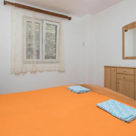 Nice Apartment In Bosana-Pag With Wifi Šimuni Eksteriør bilde