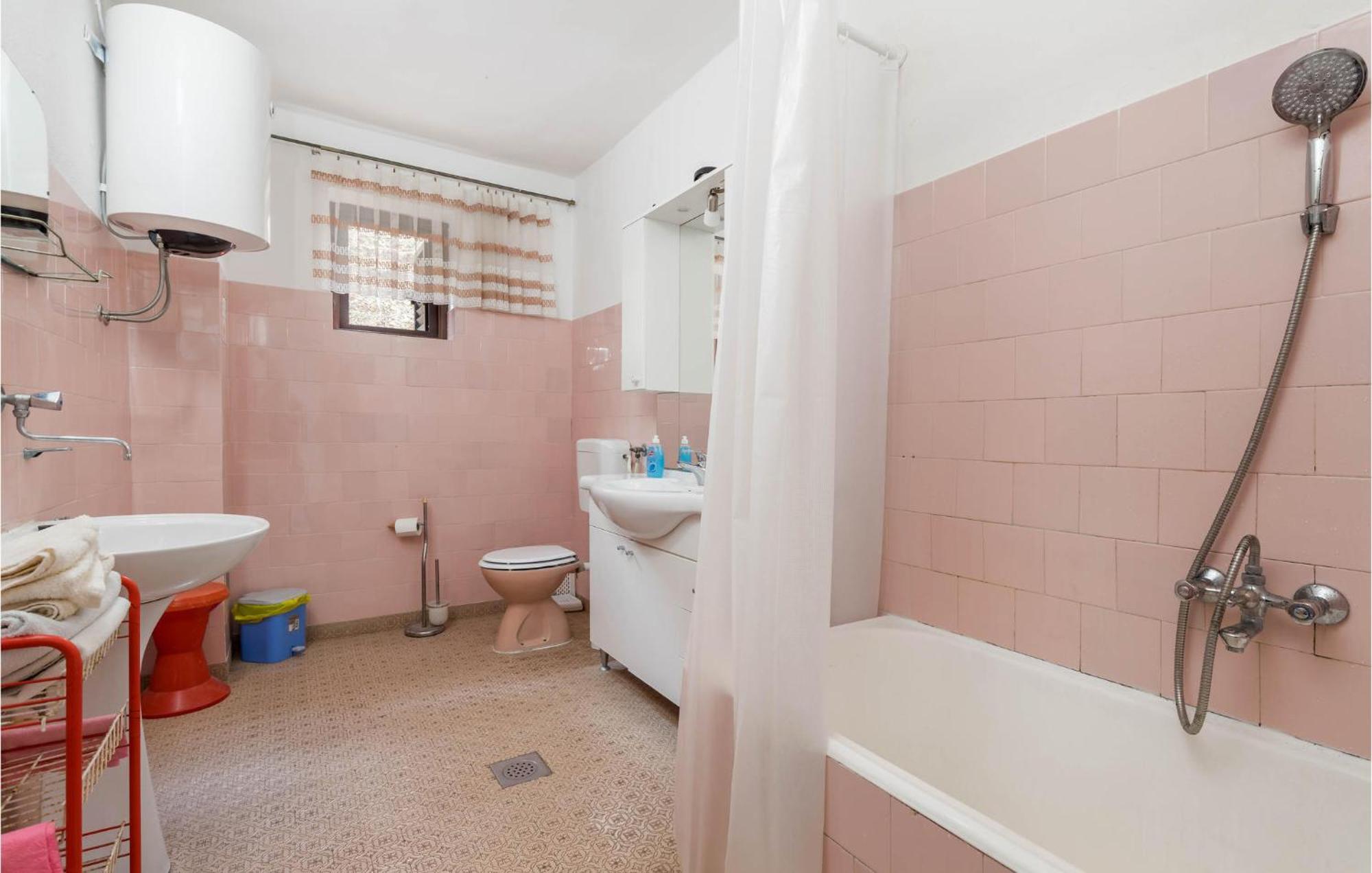 Nice Apartment In Bosana-Pag With Wifi Šimuni Eksteriør bilde