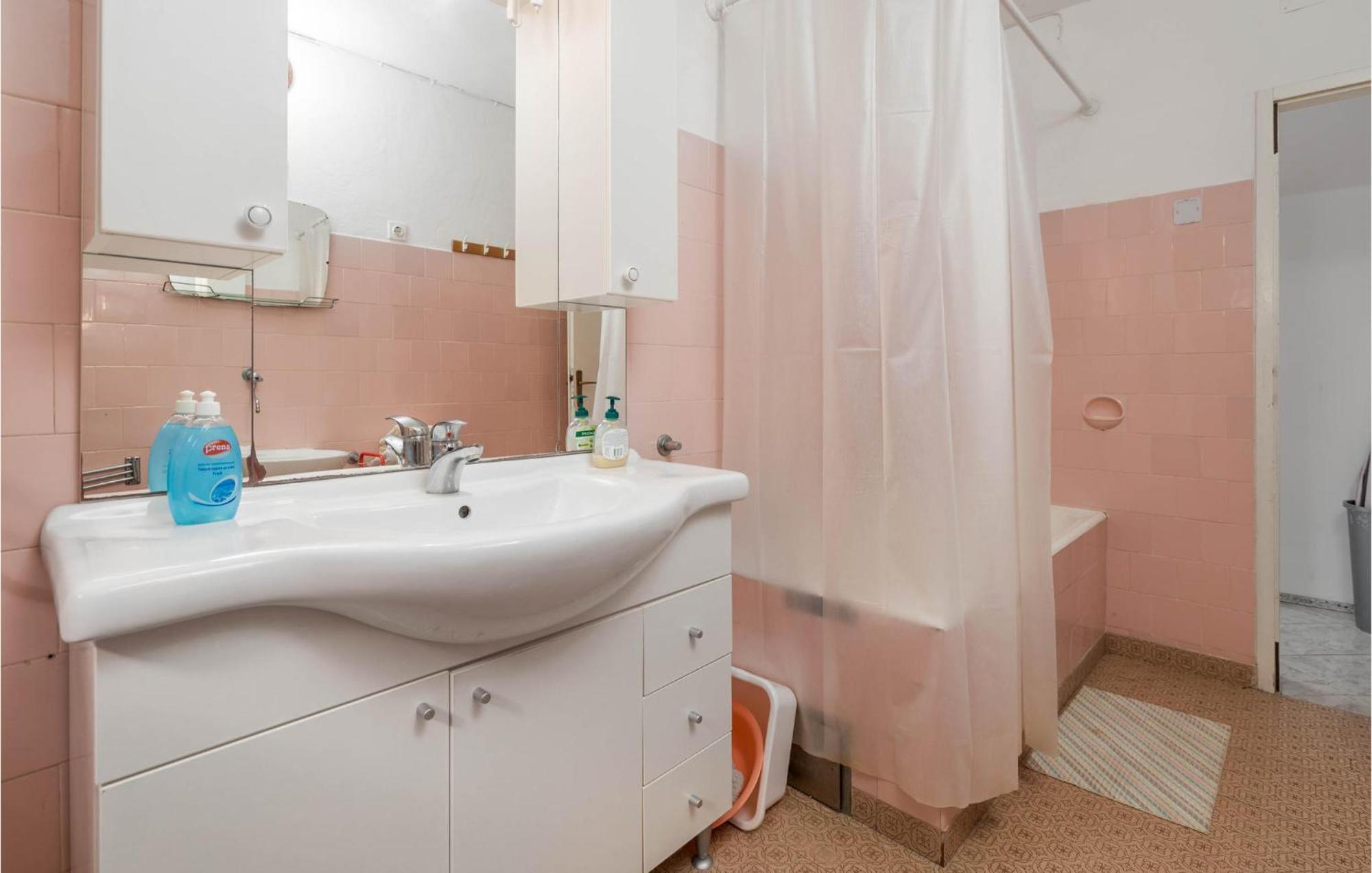 Nice Apartment In Bosana-Pag With Wifi Šimuni Eksteriør bilde